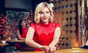 Trò chơi bài và bàn cổ điển như Poker và Blackjack